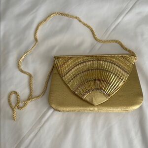 Vintage Gold Clutch with Braided Strap and Textured Design